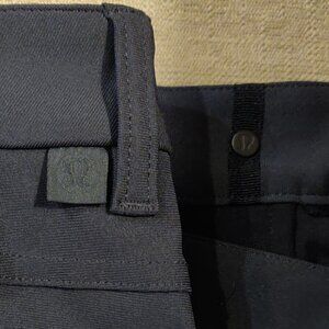 Lululemon ABC Relaxed Fit 5 Pocket Warpstreme Pant Obsidian SIZE 34